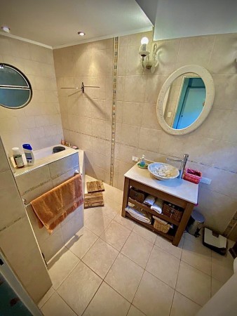 NUEVO VALOR! - Casa en Venta en Castelar Norte - Lote 10x 61!