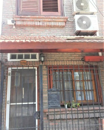 Ventura Bustos 2190 - Duplex 3 ambientes - Castelar Norte