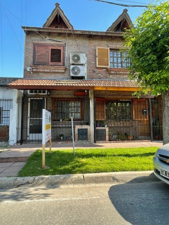 Ventura Bustos 2190 - Duplex 3 ambientes - Castelar Norte