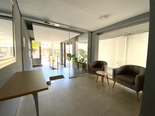 NUEVO VALOR! En Venta Impecable departamento 3 ambientes en Moron - con cochera!