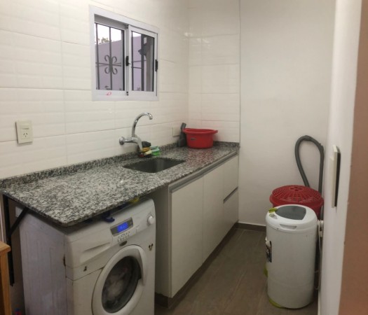 Anatole France 1700 - Casa 3 ambientes en Ph ... IMPECABLE !