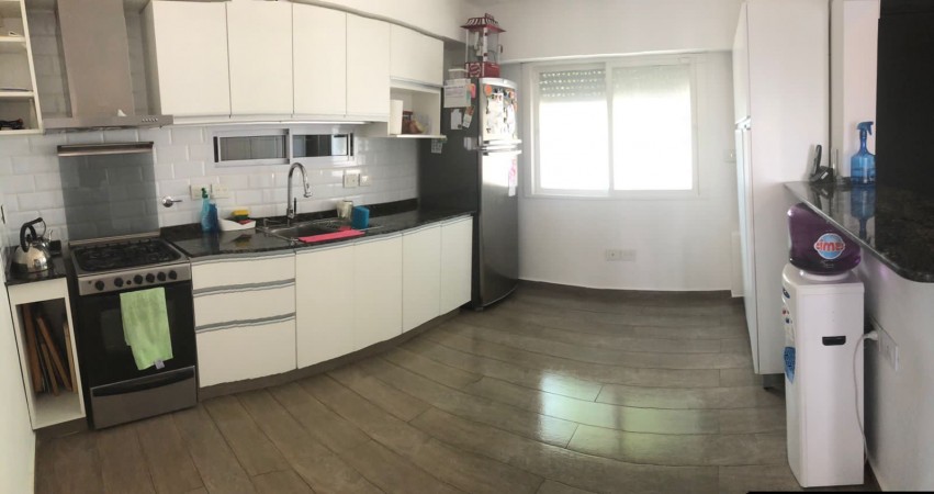 Anatole France 1700 - Casa 3 ambientes en Ph ... IMPECABLE !