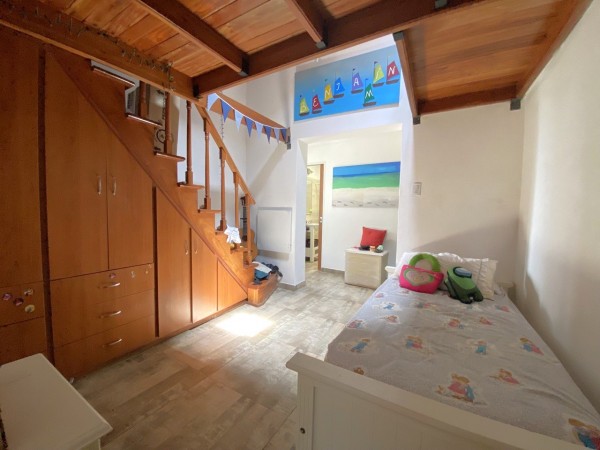 Casa en venta en Barrio Aeronautico - 3 ambientes!