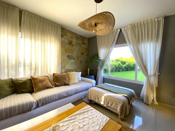 NUEVO VALOR! Hermosa casa en Country Terravista - 4 dormitorios! FINANCIA
