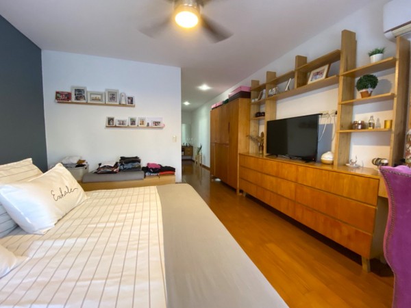 NUEVO VALOR! Hermosa casa en Country Terravista - 4 dormitorios! FINANCIA