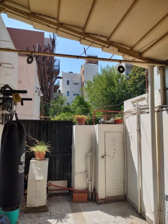 Castelar Centro - Casa en Ph 2 amb con patio !
