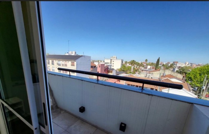 Saavedra 200 - departamento 2 ambientes en duplex