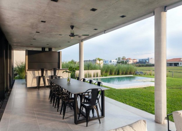 Hermosa casa en Country Terravista - 5 ambientes!
