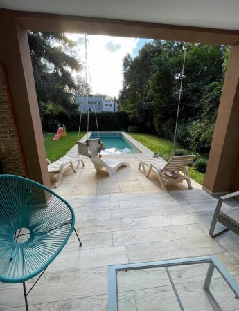 Casa en Venta en Parque Leloir - 5 ambientes!