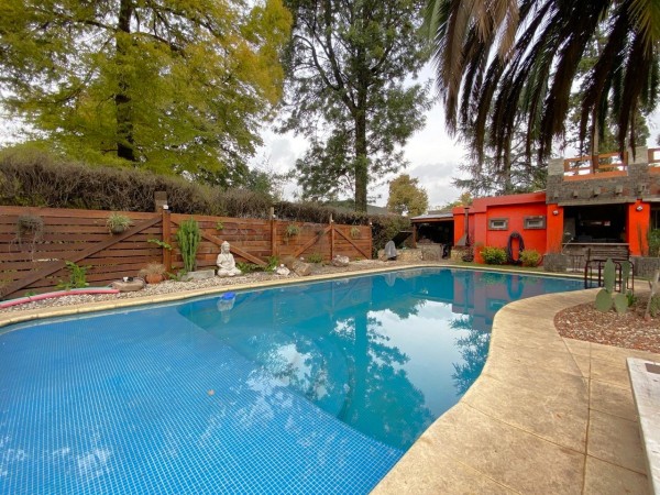 Casa Quinta en Venta en Parque Leloir - 5 ambientes