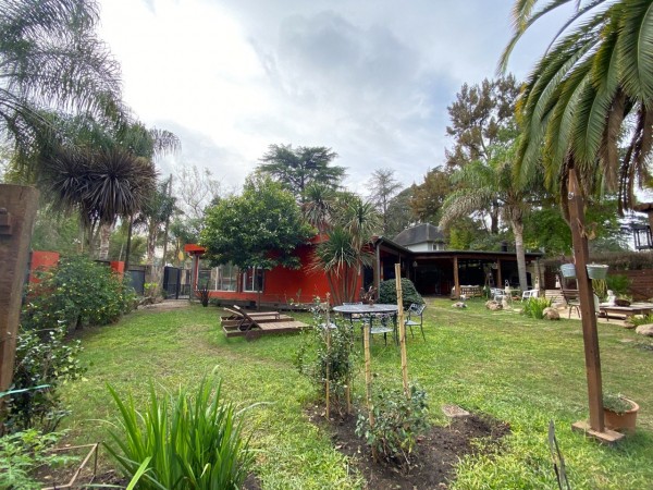Casa Quinta en Venta en Parque Leloir - 5 ambientes