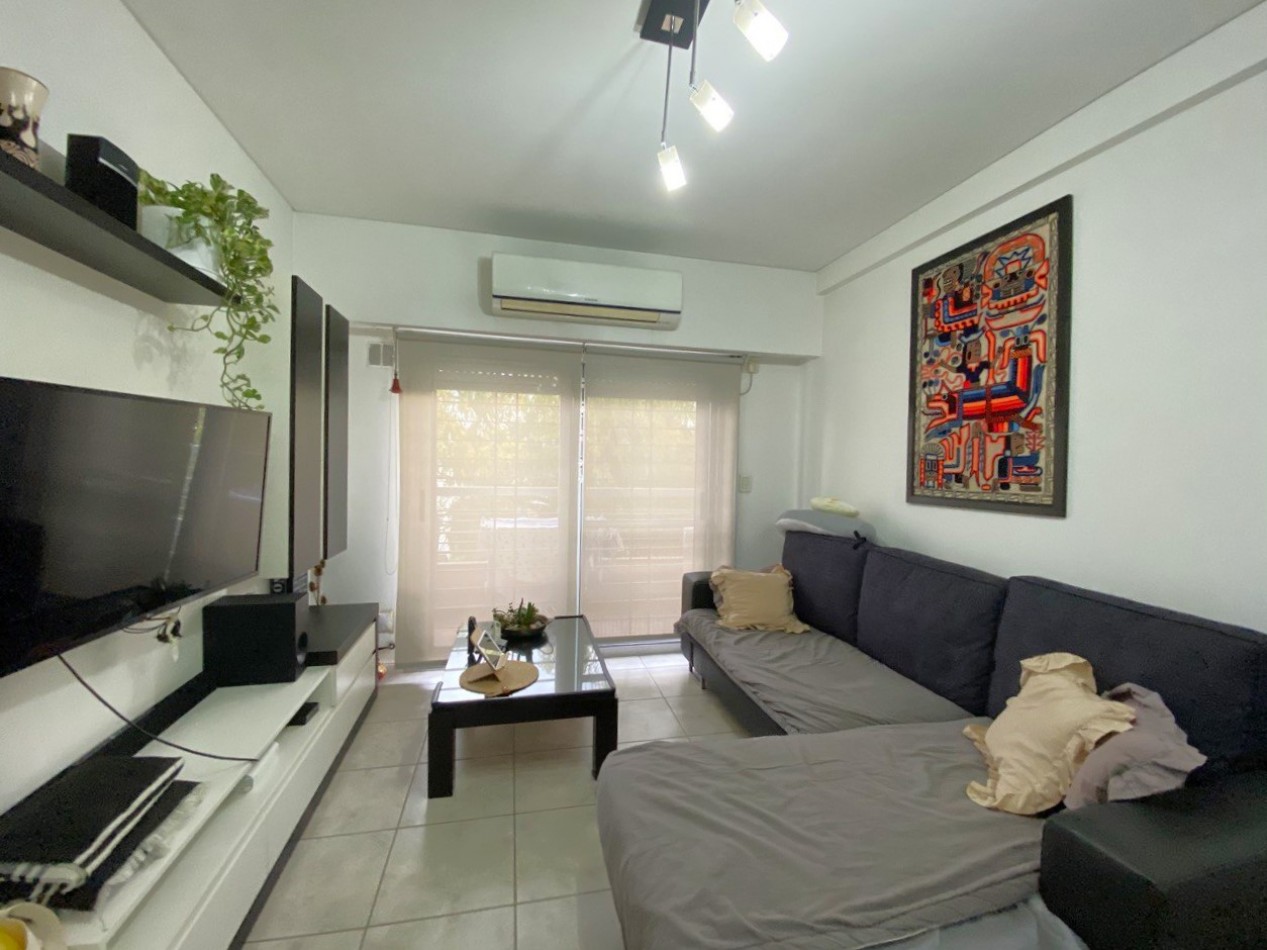 Dpto en Venta en el Centro de Castelar Norte! - 3 ambientes con cochera!