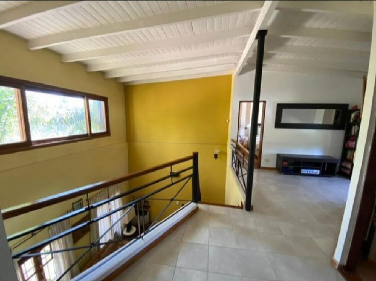 Armada Argentina 800 ! Casa Minimalista 5 ambientes