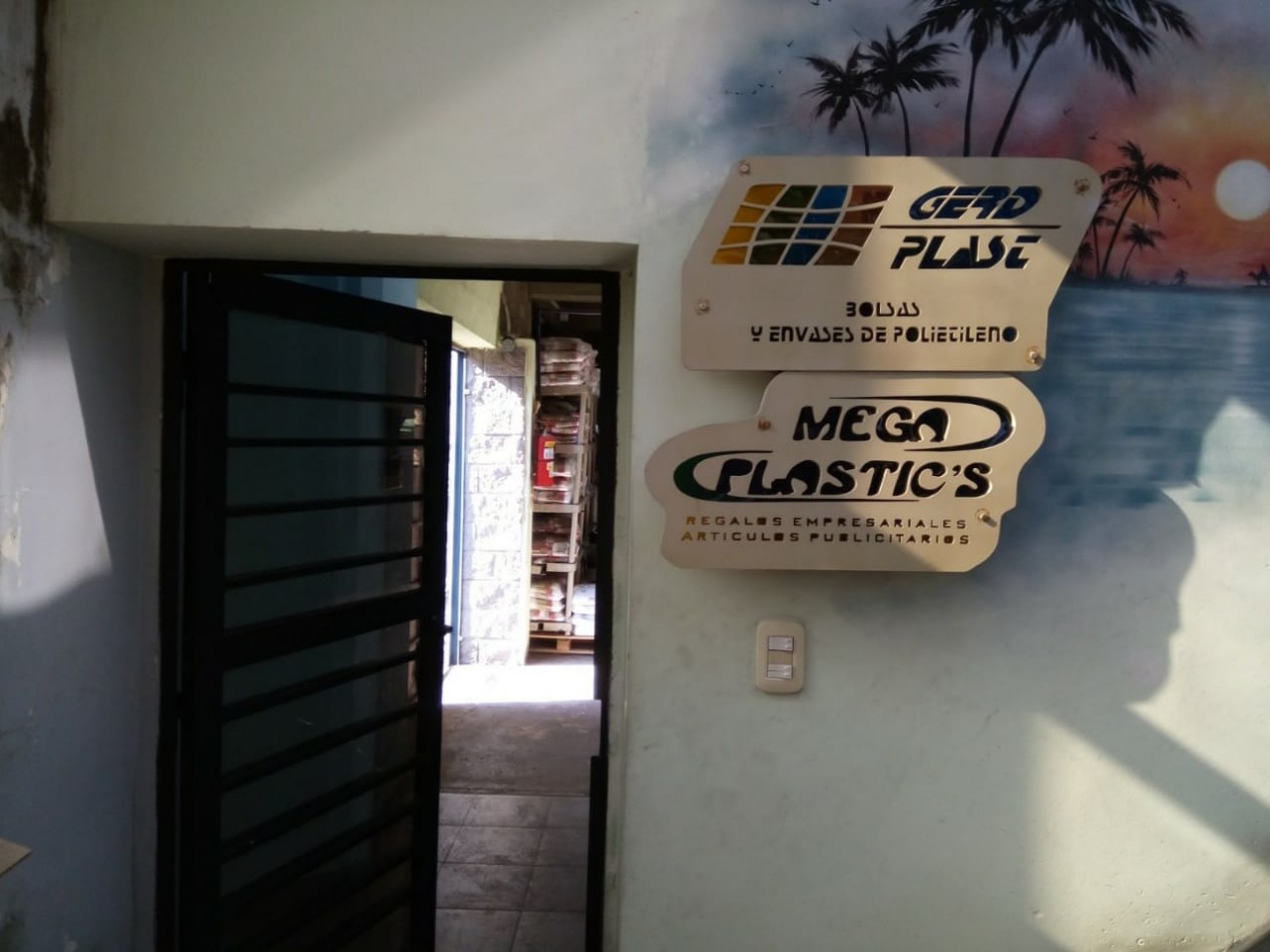 Fabrica en Venta ‼ Caaguazu 1696 esq Quiroz