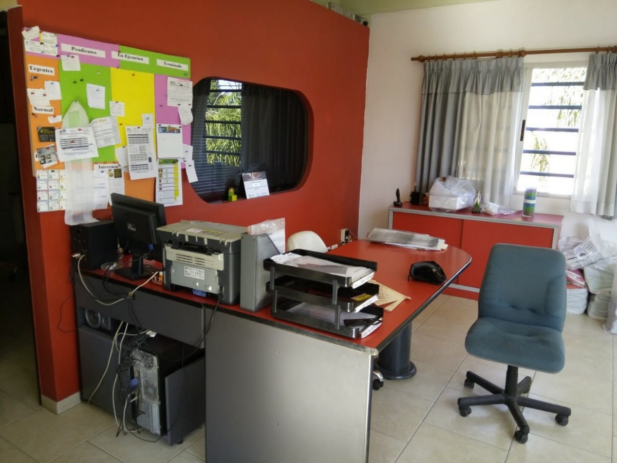 Fabrica en Venta ‼ Caaguazu 1696 esq Quiroz