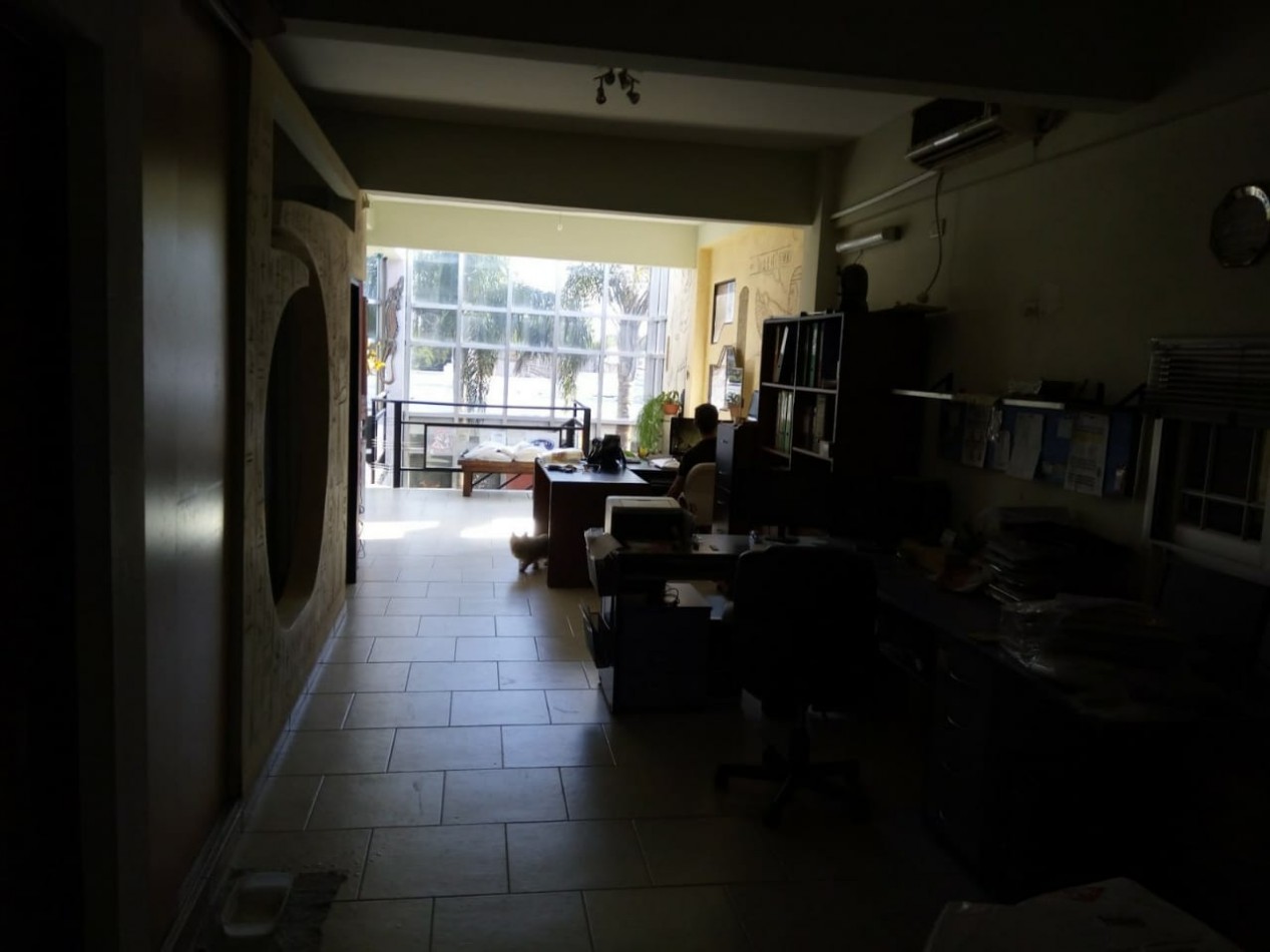 Fabrica en Venta ‼ Caaguazu 1696 esq Quiroz