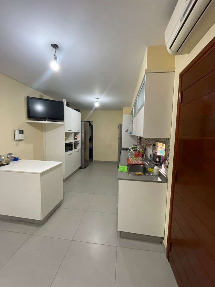 Zapiola y Arredondo ‼ Chalet 4 ambientes impecable