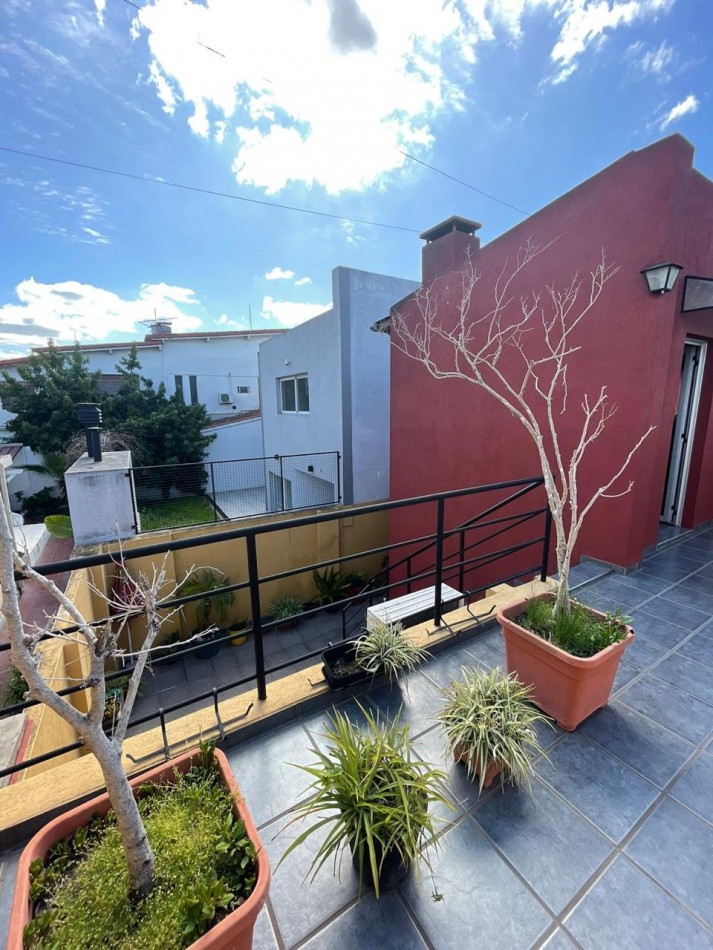 Zapiola y Arredondo ‼ Chalet 4 ambientes impecable