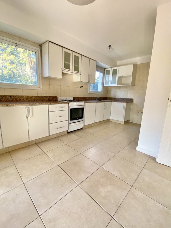 Casa en Venta en Banco Provincia - 4 ambientes!