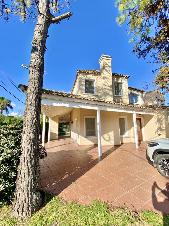Casa en Venta en Banco Provincia - 4 ambientes!