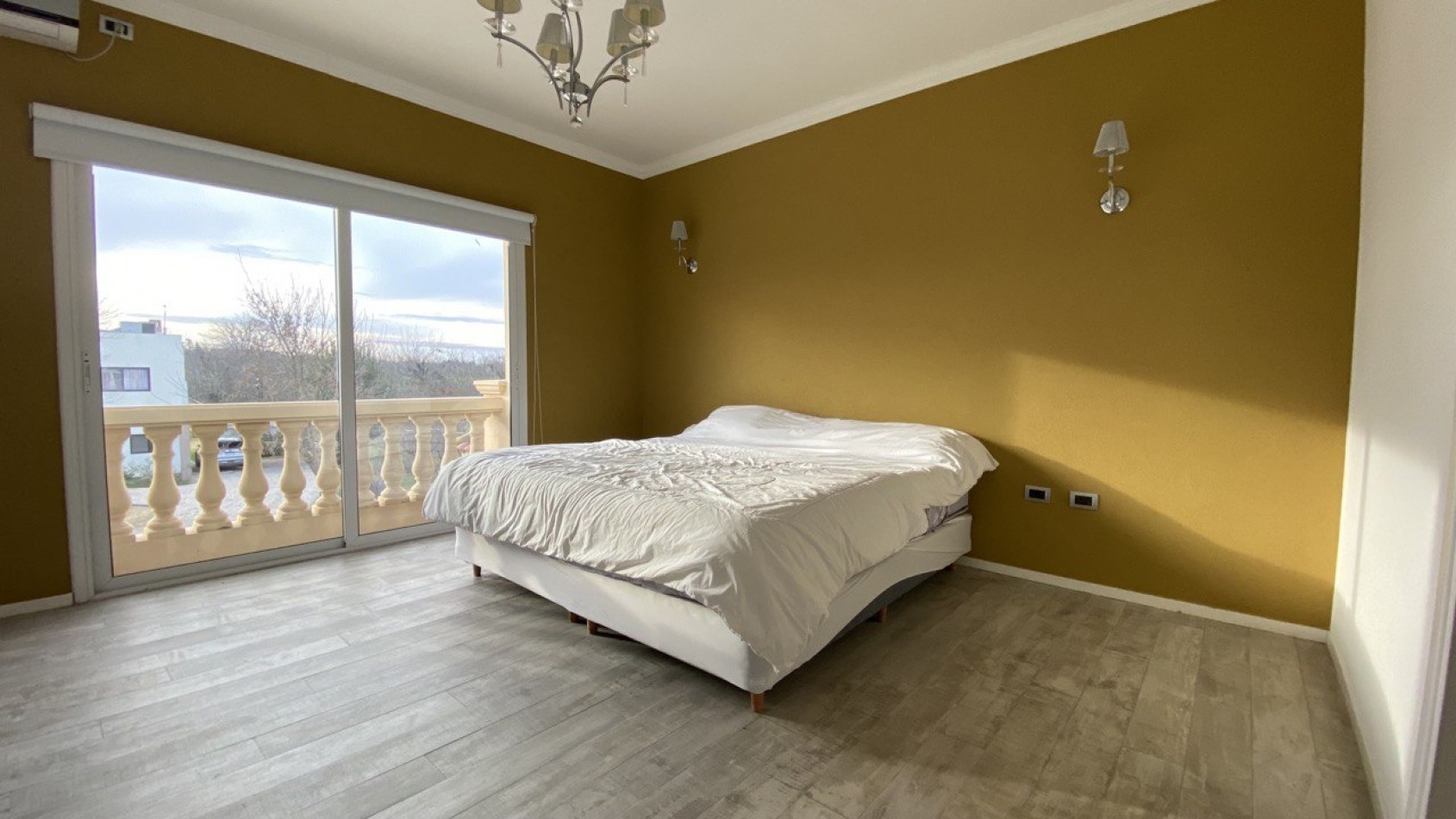 Casa en venta en Country La Concepcion - Lujan - 5 ambientes!