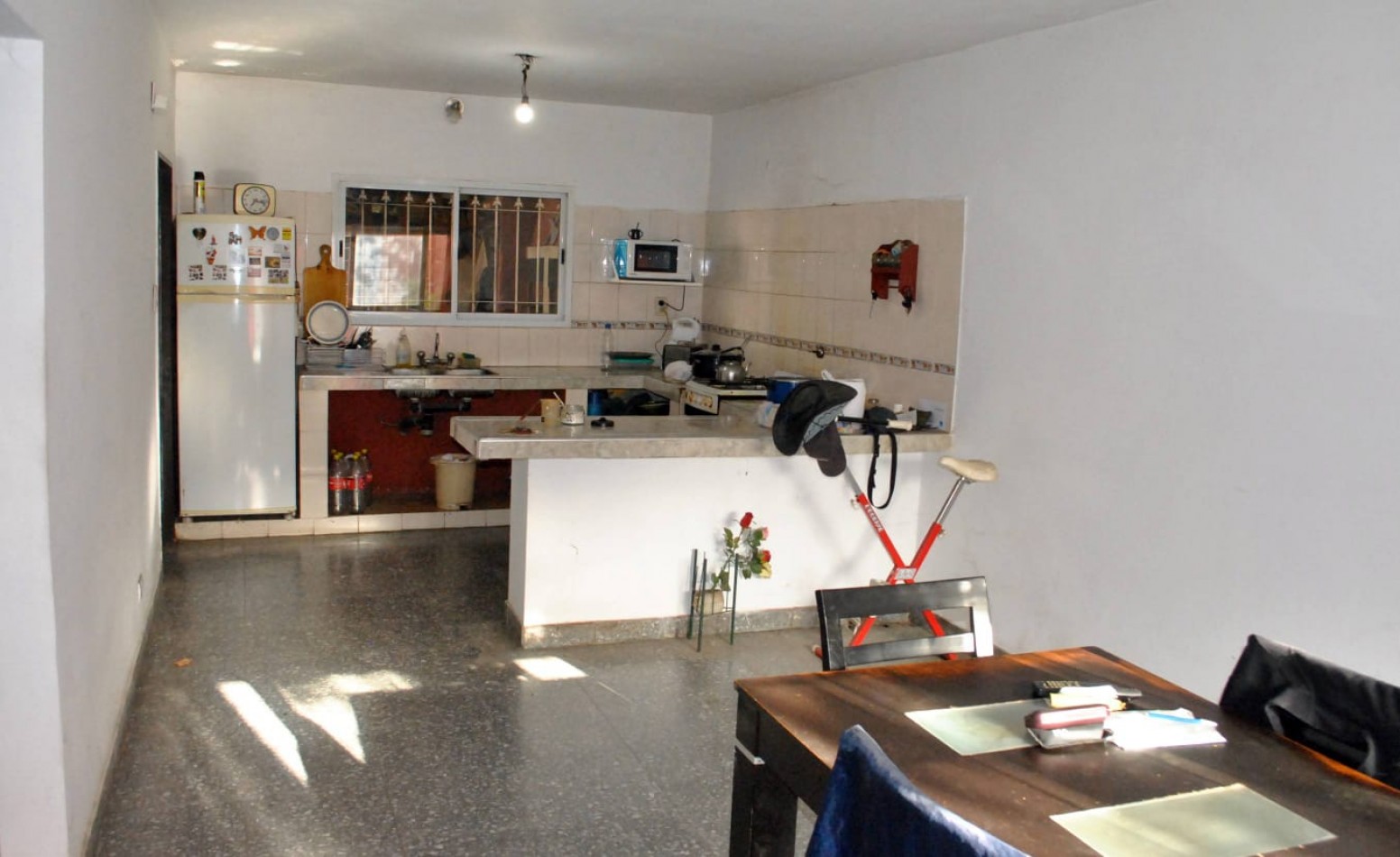 Pio Colivadino 2195 - Casa americana 4 ambientes !