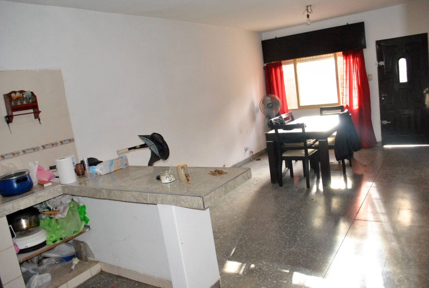 Pio Colivadino 2195 - Casa americana 4 ambientes !