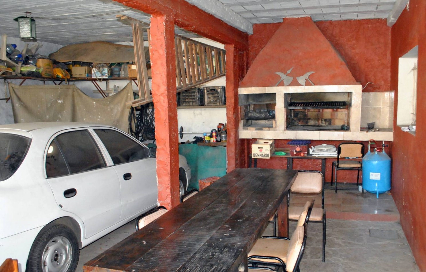Pio Colivadino 2195 - Casa americana 4 ambientes !