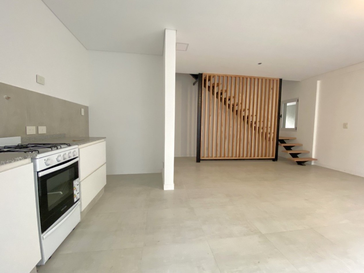 Duplex en venta en Castelar - 4 ambientes - A ESTRENAR!