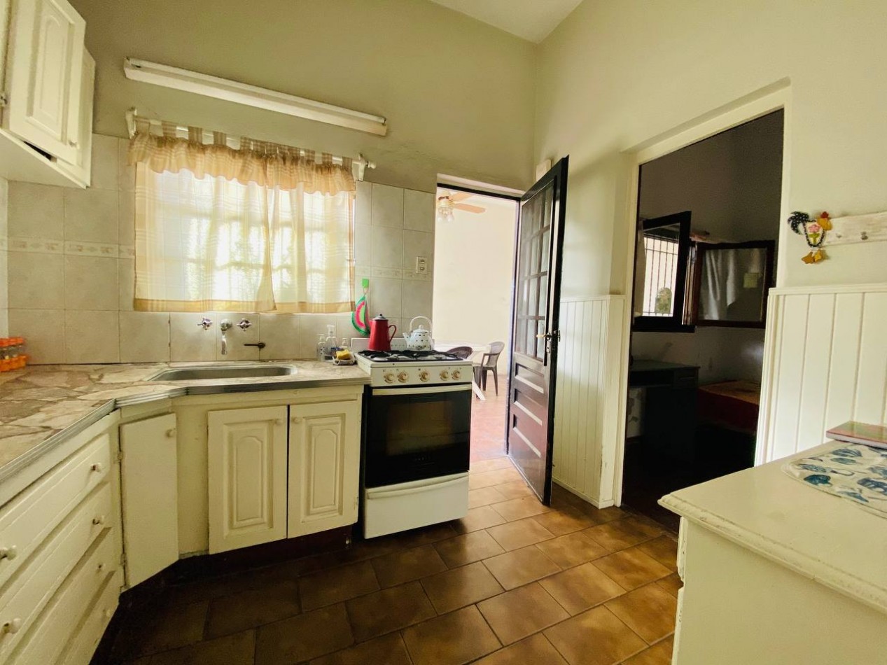 Casa en Ph en venta en Castelar - 4 ambientes!