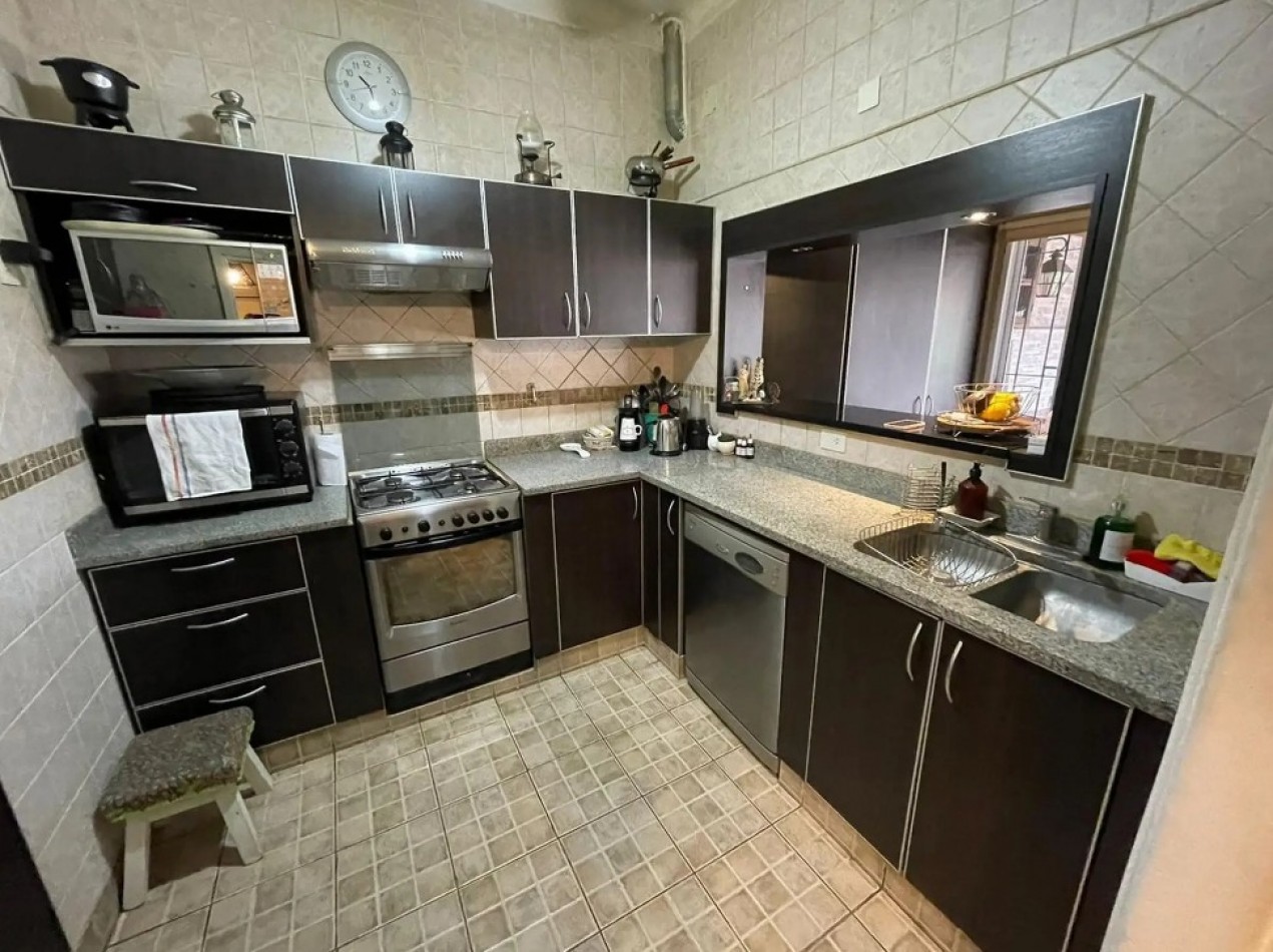 Casa en venta en Castelar - 4 ambientes