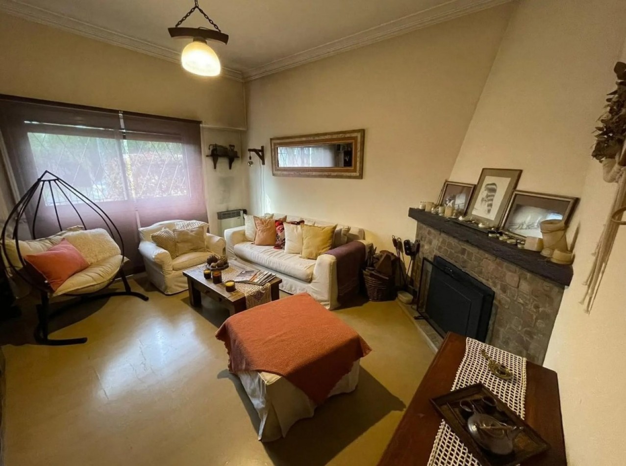 Casa en venta en Castelar - 4 ambientes