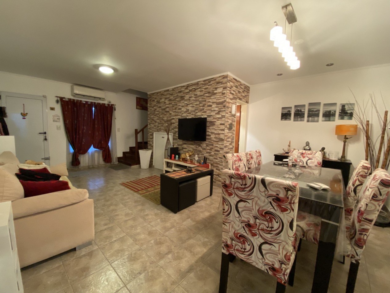 PERMUTA - Duplex en venta en Ituzaingo - 3 ambientes!