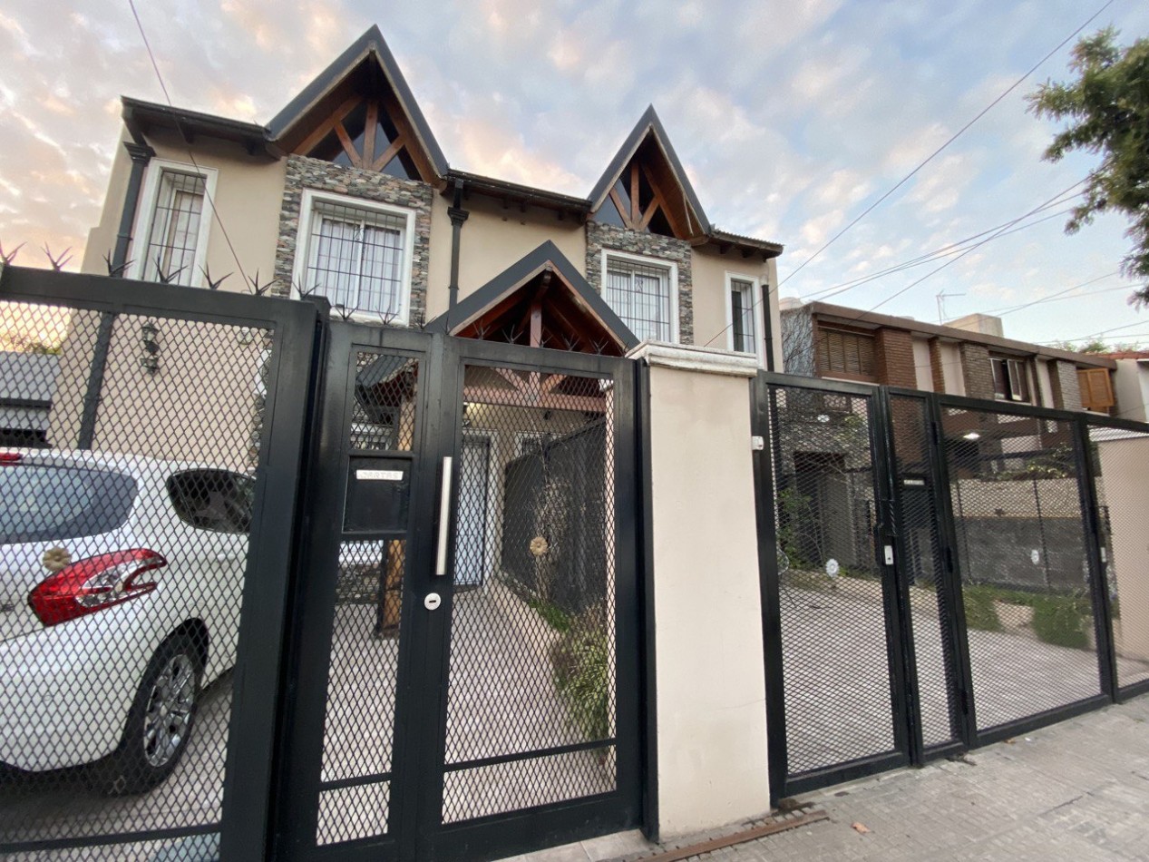 PERMUTA - Duplex en venta en Ituzaingo - 3 ambientes!