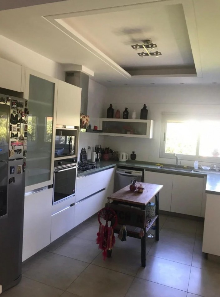 Casa en venta en Country Banco Provincia - 4 ambientes!