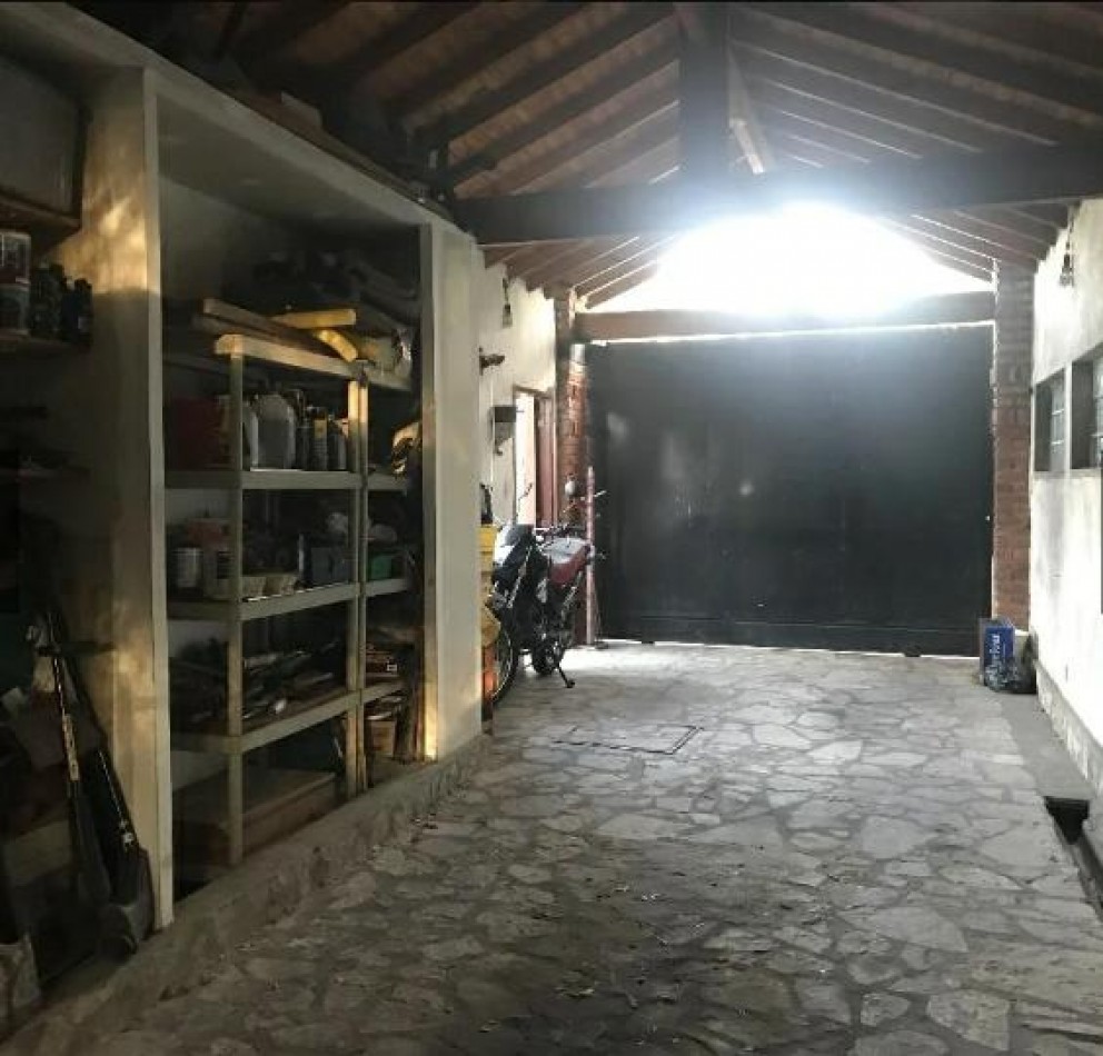Chalet con salida a 2 calles