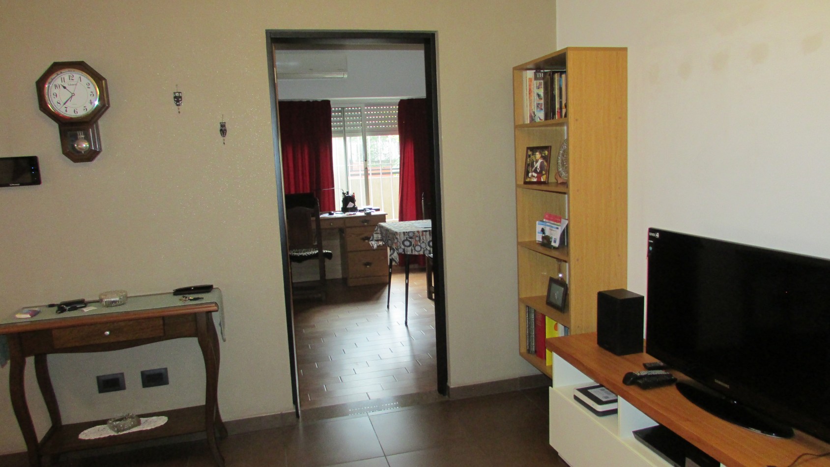 Eslovenia 2297 ! Chalet 3 ambientes impecable
