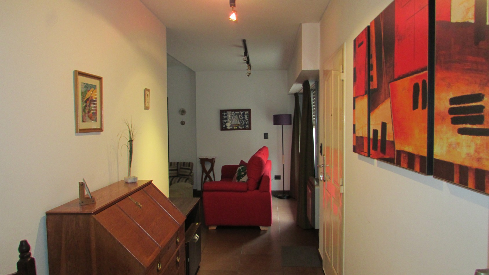 Eslovenia 2297 ! Chalet 3 ambientes impecable