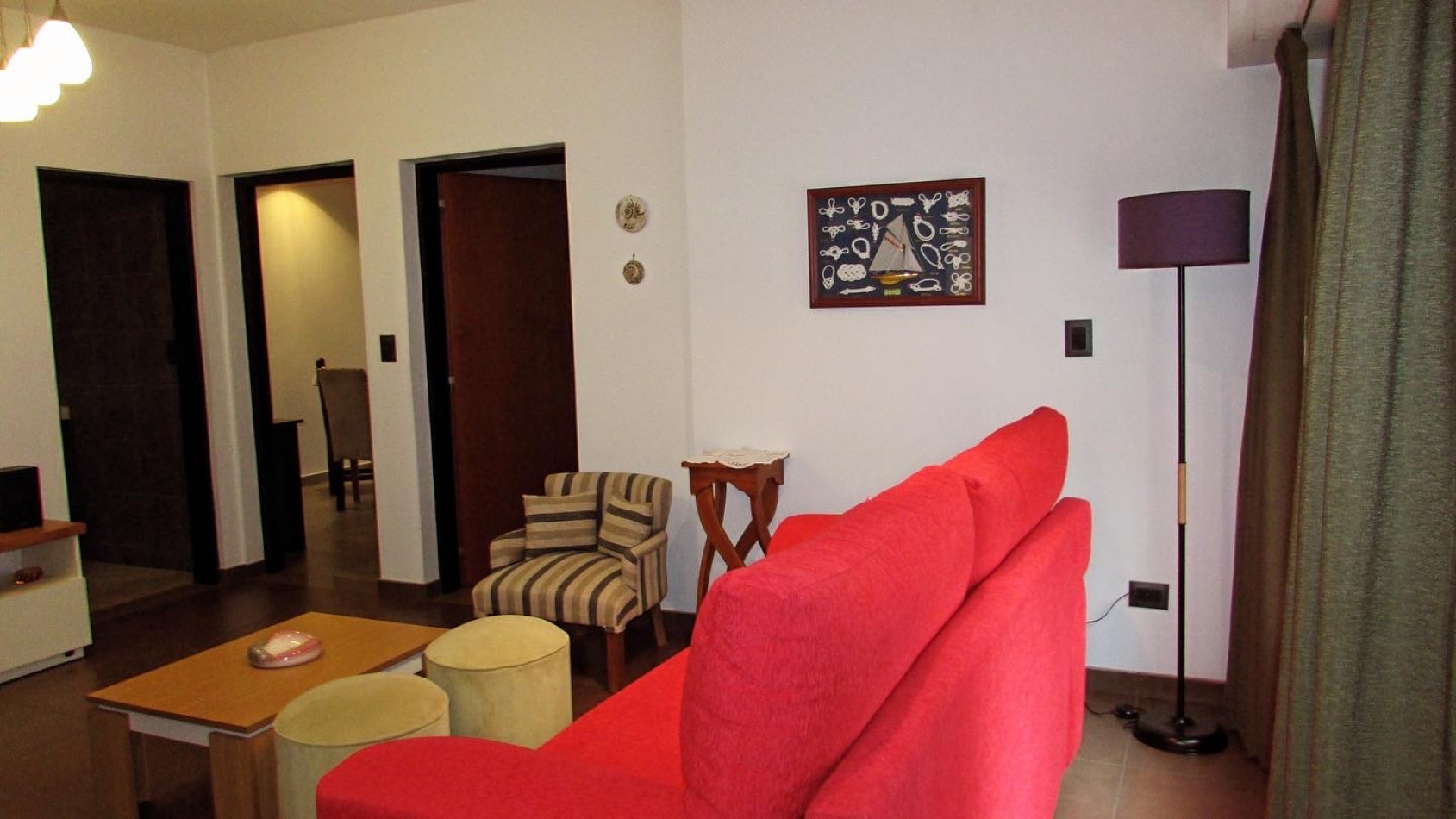 Eslovenia 2297 ! Chalet 3 ambientes impecable