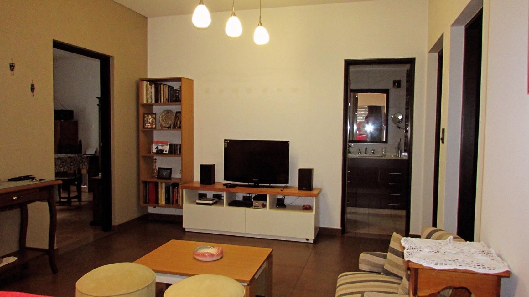Eslovenia 2297 ! Chalet 3 ambientes impecable