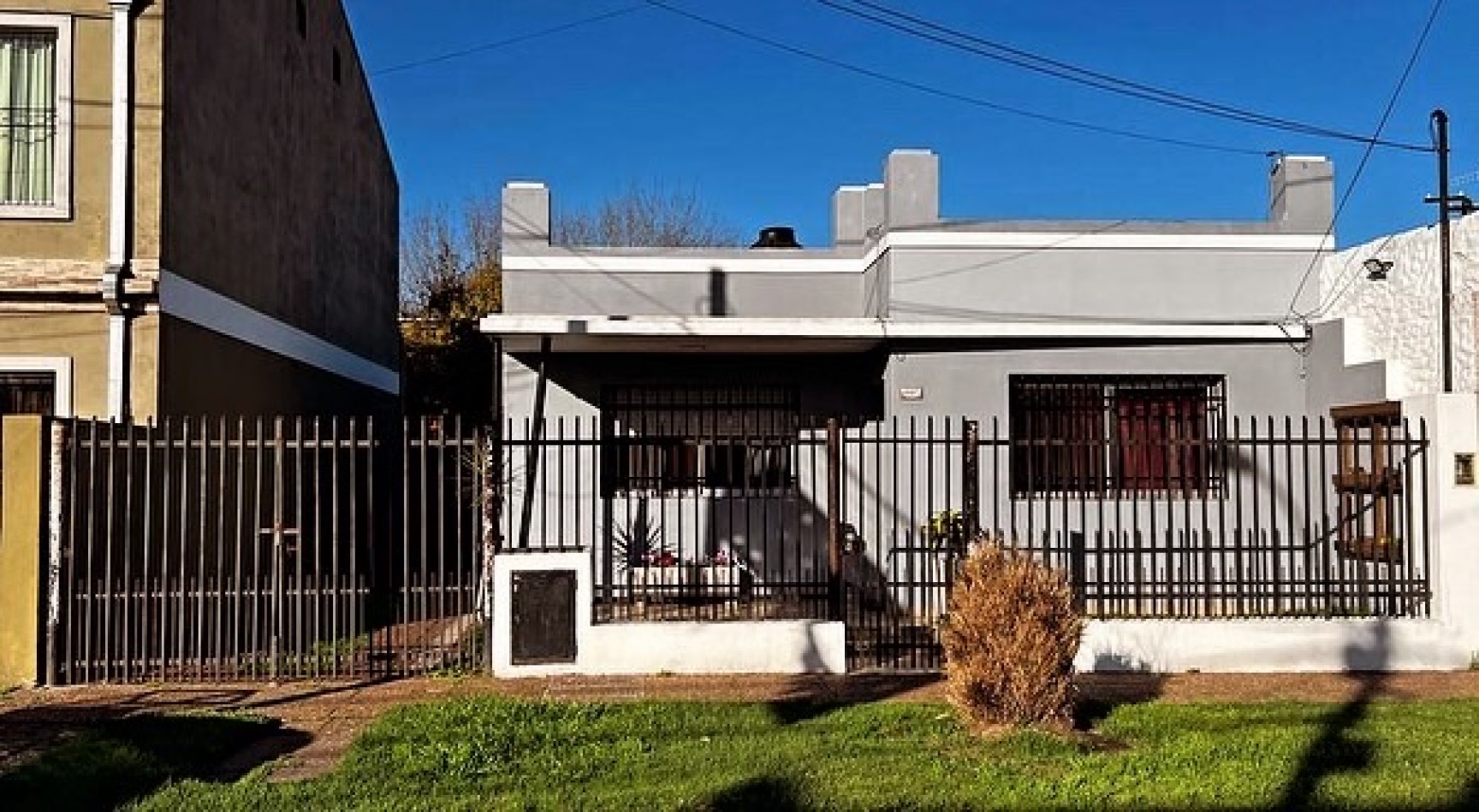 Duarte 2300 ! Casa americana 3 ambientes