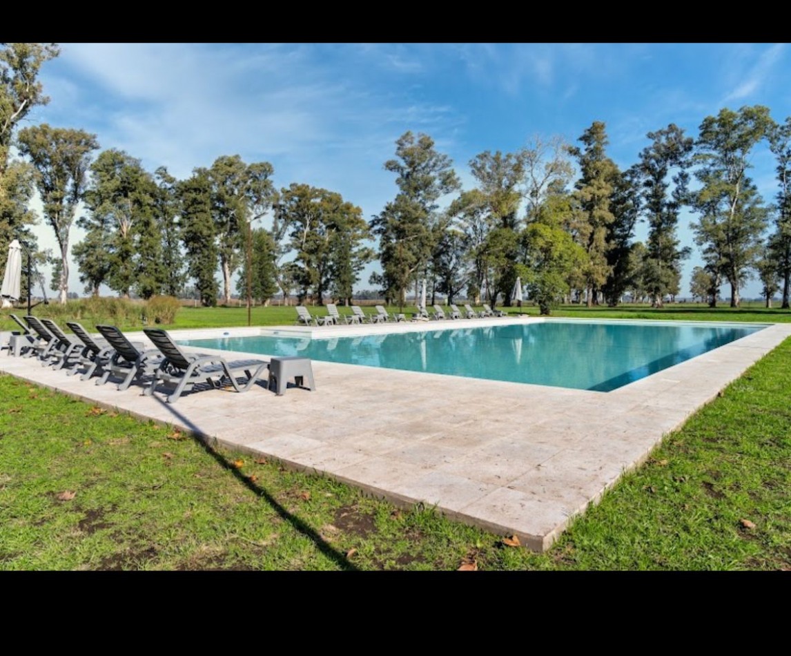 Barrio Tres Pinos ! Lote de 1.000 metros