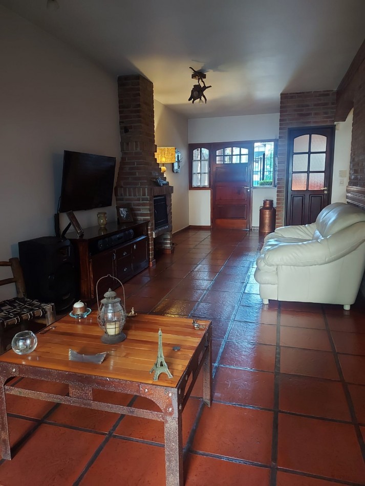 Sarmiento 3200 ‼️ Hermoso Triplex de Categoria ! Exclusiva ubicacion