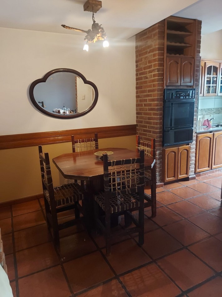Sarmiento 3200 ‼️ Hermoso Triplex de Categoria ! Exclusiva ubicacion
