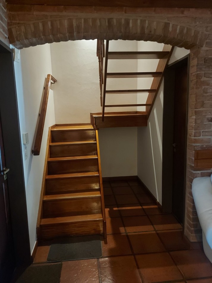 Sarmiento 3200 ‼️ Hermoso Triplex de Categoria ! Exclusiva ubicacion
