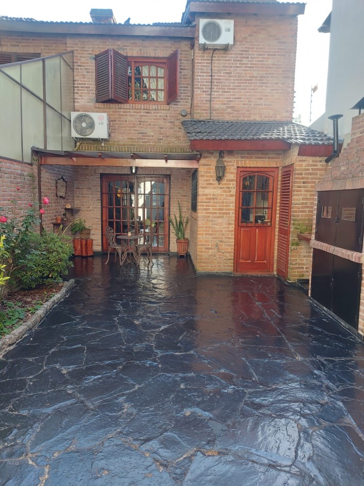 Sarmiento 3200 ‼️ Hermoso Triplex de Categoria ! Exclusiva ubicacion