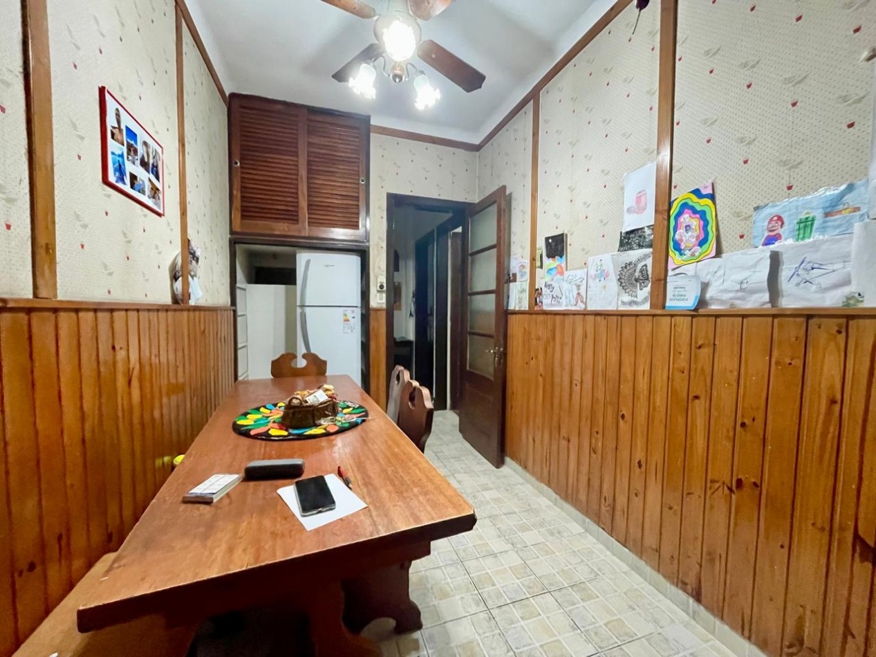 Chalet 4 ambientes ! Impecable