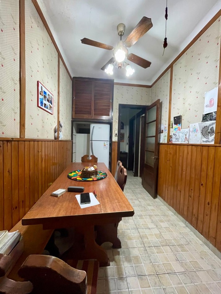 Chalet 4 ambientes ! Impecable