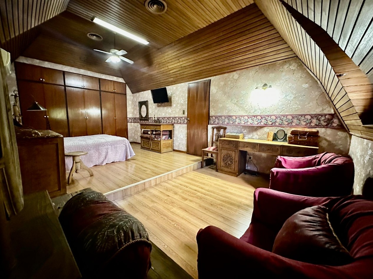 Larralde 1890 - Chalet en exclusiva ubicacion