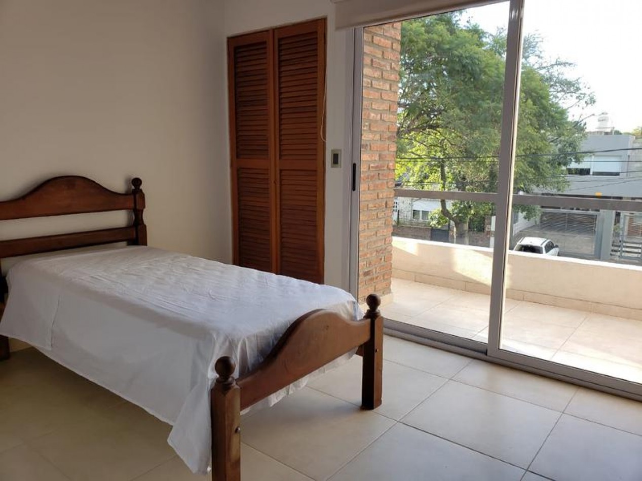 Gimenez 3200 ! chalet 5 ambientes impecable